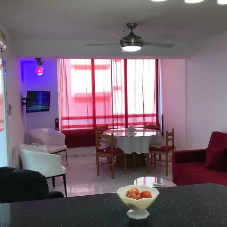 Blue Lagoon One Bedroom Apartmán *